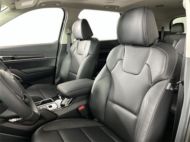 new 2025 Kia Telluride car, priced at $41,157