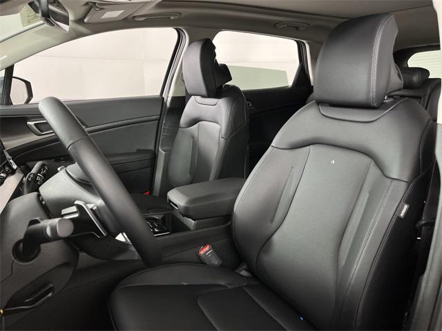 new 2025 Kia Sportage Hybrid car, priced at $35,326