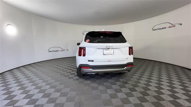 new 2025 Kia Sorento car, priced at $36,236