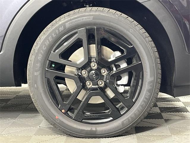 new 2025 Kia Telluride car, priced at $52,052