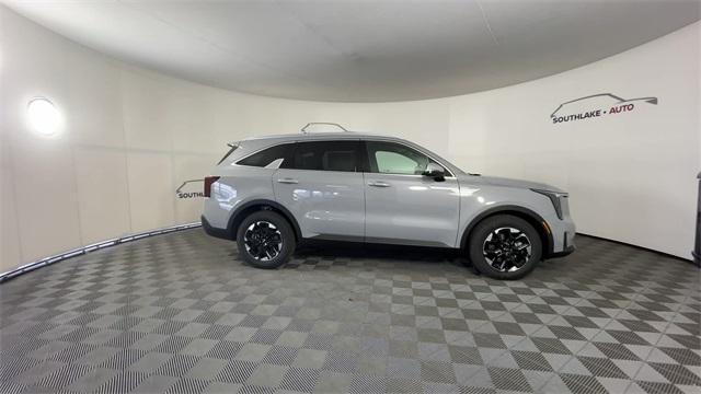 new 2025 Kia Sorento car, priced at $36,311