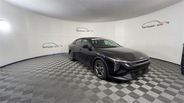 new 2025 Kia K4 car, priced at $23,202