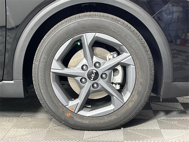 new 2025 Kia K4 car, priced at $23,202