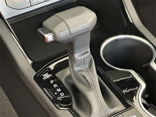 new 2026 Kia K5 car, priced at $30,256