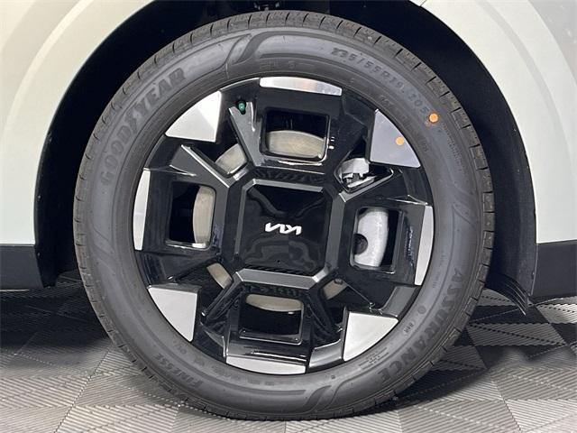 new 2026 Kia Carnival car, priced at $41,791