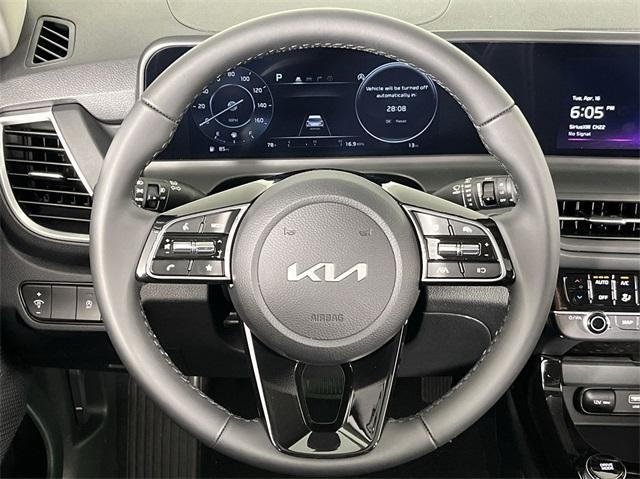 new 2025 Kia Seltos car, priced at $29,663
