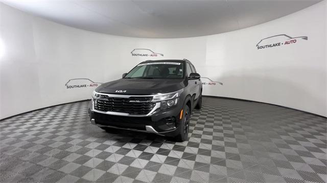new 2025 Kia Seltos car, priced at $29,663