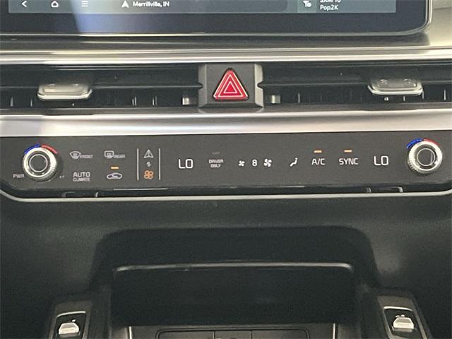 new 2025 Kia Sorento Hybrid car, priced at $39,002