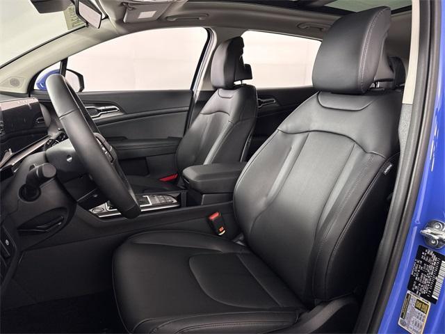 new 2026 Kia Sportage car, priced at $33,653