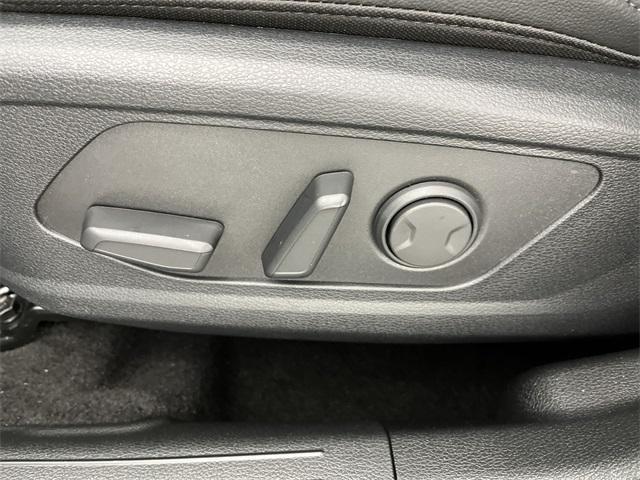new 2025 Kia Sportage car, priced at $33,063