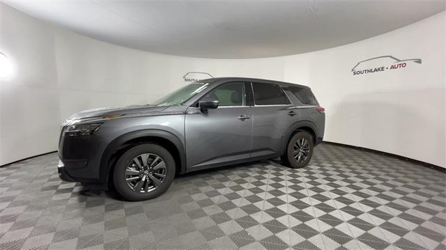 used 2022 Nissan Pathfinder car, priced at $26,609