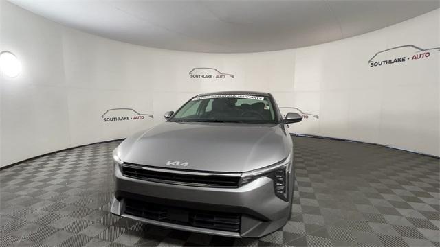 new 2025 Kia K4 car, priced at $23,682