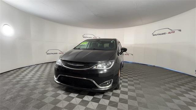 used 2020 Chrysler Pacifica car, priced at $13,994