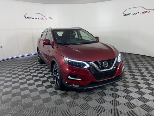 used 2020 Nissan Rogue Sport car, priced at $22,498