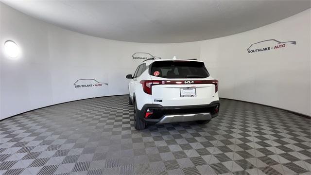 new 2026 Kia Seltos car, priced at $30,516