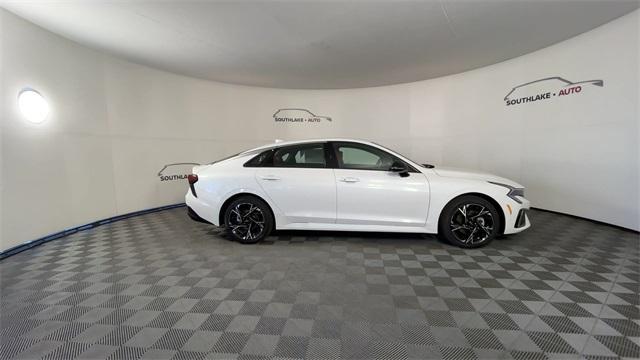 new 2026 Kia K5 car, priced at $31,256