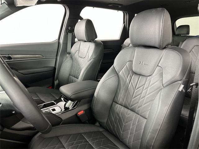 new 2025 Kia Telluride car, priced at $46,675