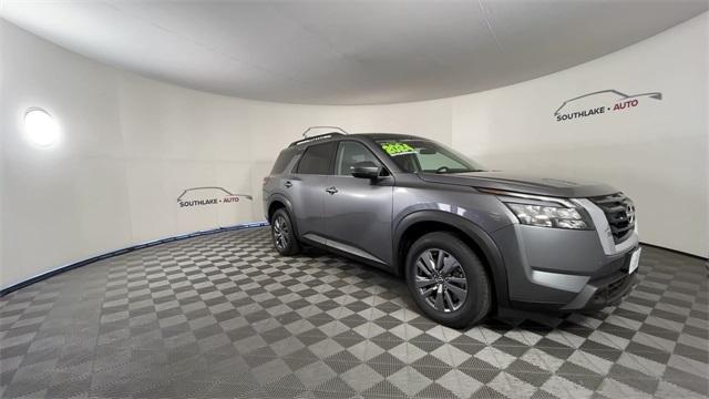 used 2024 Nissan Pathfinder car, priced at $35,898