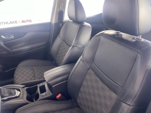 used 2022 Nissan Rogue Sport car, priced at $23,998