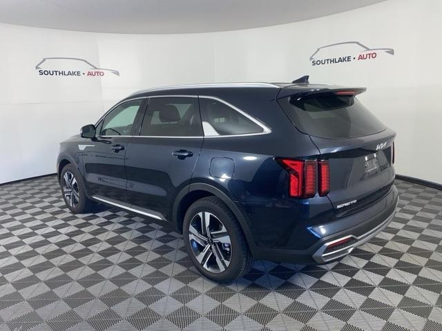 used 2023 Kia Sorento Hybrid car, priced at $31,998