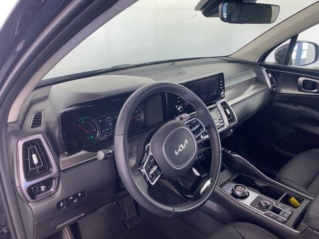 used 2023 Kia Sorento Hybrid car, priced at $31,998