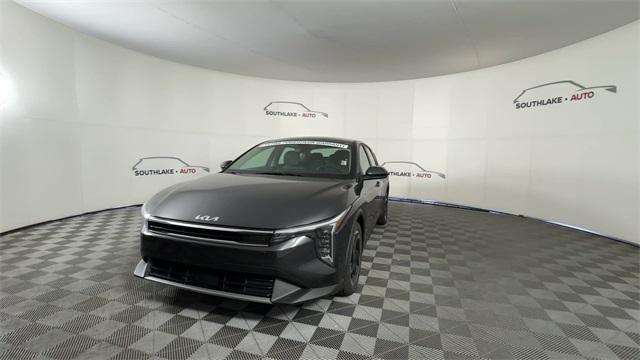 new 2025 Kia K4 car, priced at $23,182