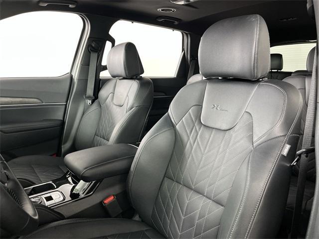 used 2024 Kia Telluride car, priced at $43,998