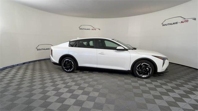 new 2025 Kia K4 car, priced at $24,052