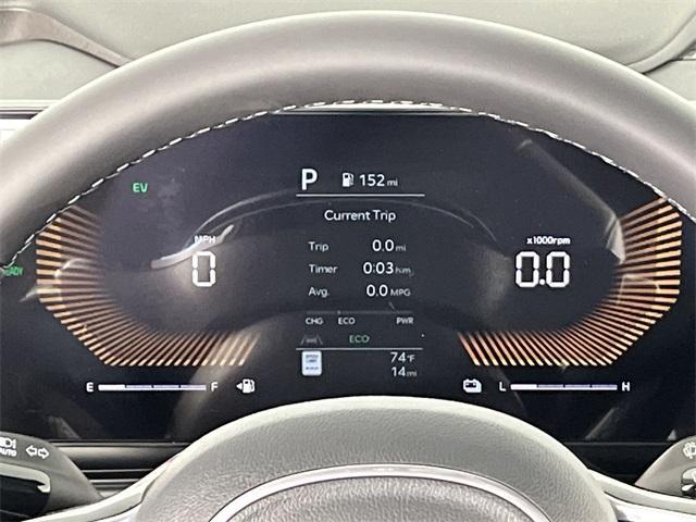 new 2025 Kia Carnival Hybrid car, priced at $43,440