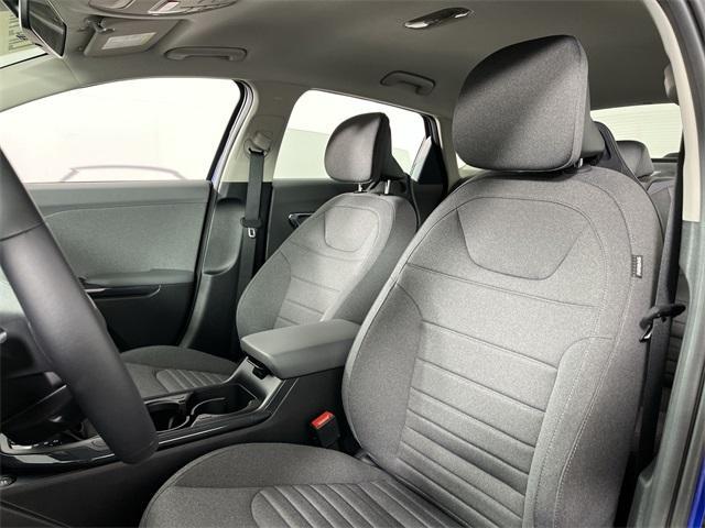 new 2025 Kia K4 car, priced at $23,682