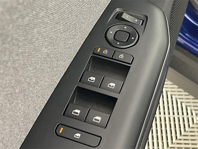 new 2025 Kia K4 car, priced at $23,682