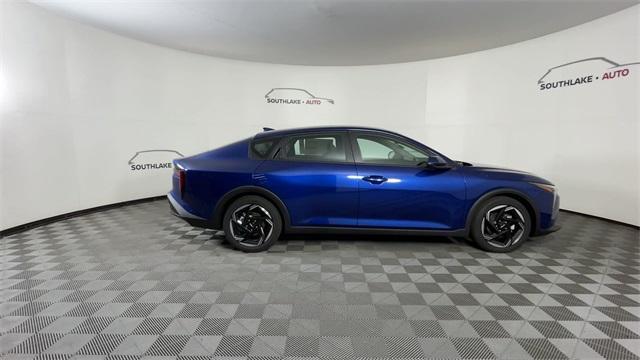 new 2025 Kia K4 car, priced at $23,682