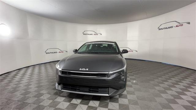 new 2025 Kia K4 car, priced at $23,682