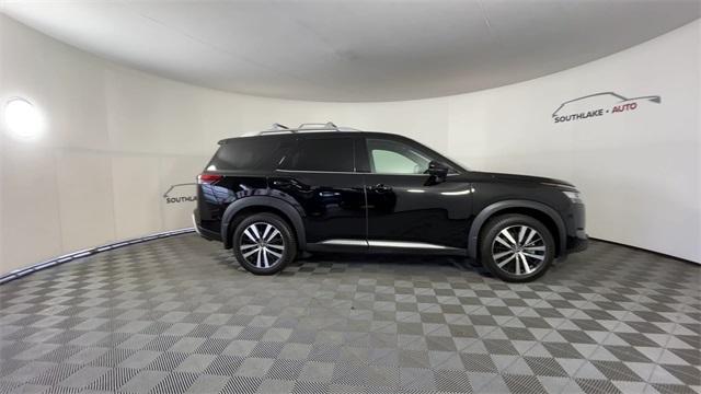 used 2023 Nissan Pathfinder car, priced at $36,498