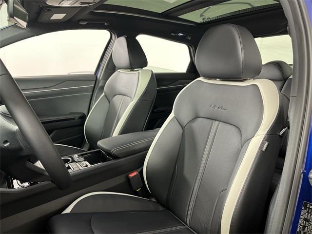 new 2026 Kia K5 car
