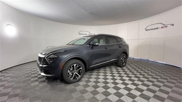 new 2025 Kia Sportage car, priced at $30,819