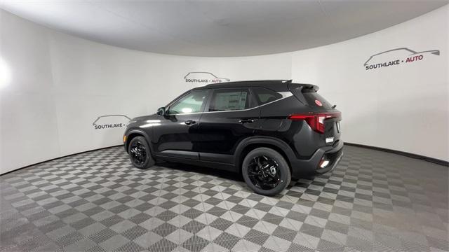 new 2026 Kia Seltos car, priced at $30,016