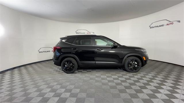 new 2026 Kia Seltos car, priced at $30,016