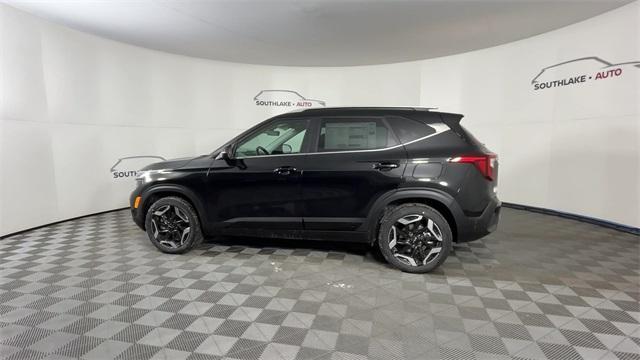 new 2025 Kia Seltos car, priced at $30,557