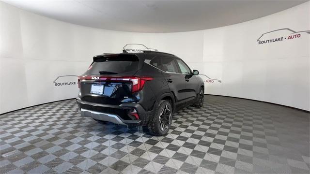 new 2025 Kia Seltos car, priced at $30,557