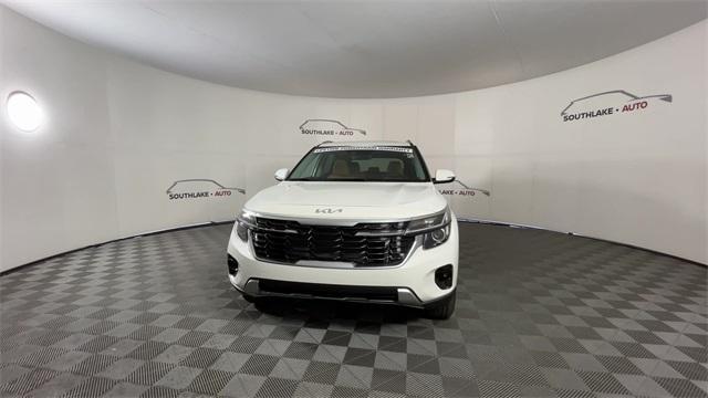 new 2025 Kia Seltos car, priced at $29,256