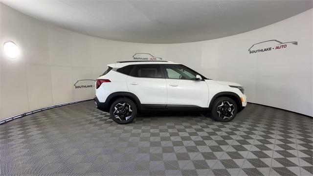 new 2025 Kia Seltos car, priced at $29,256