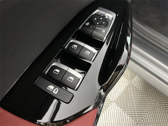 new 2025 Kia K5 car, priced at $30,795
