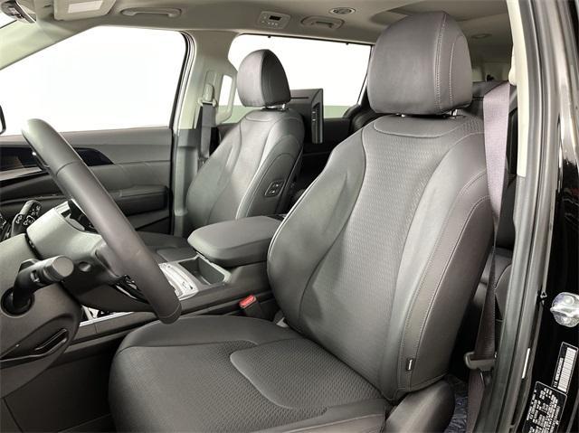 new 2025 Kia Carnival car, priced at $53,696