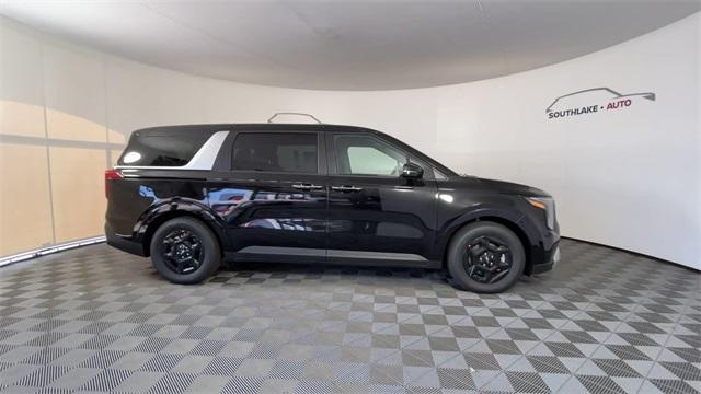 new 2025 Kia Carnival car, priced at $39,635