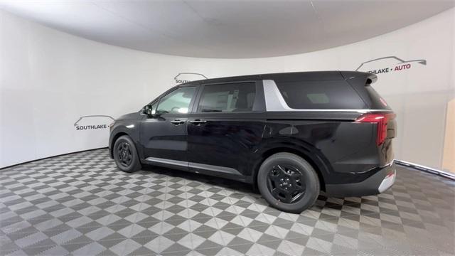 new 2025 Kia Carnival car, priced at $39,635