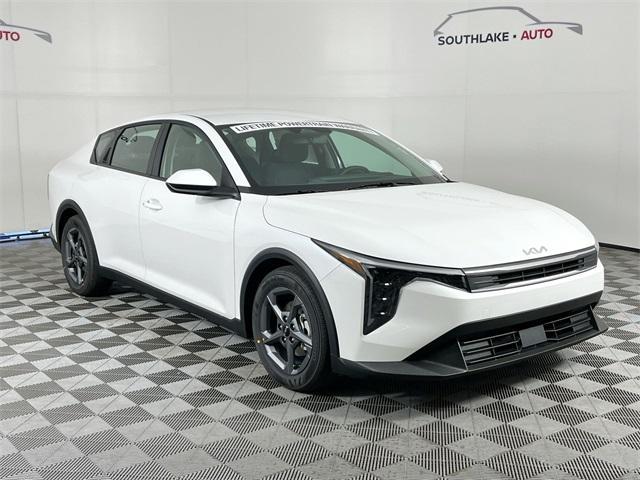 new 2025 Kia K4 car, priced at $23,573