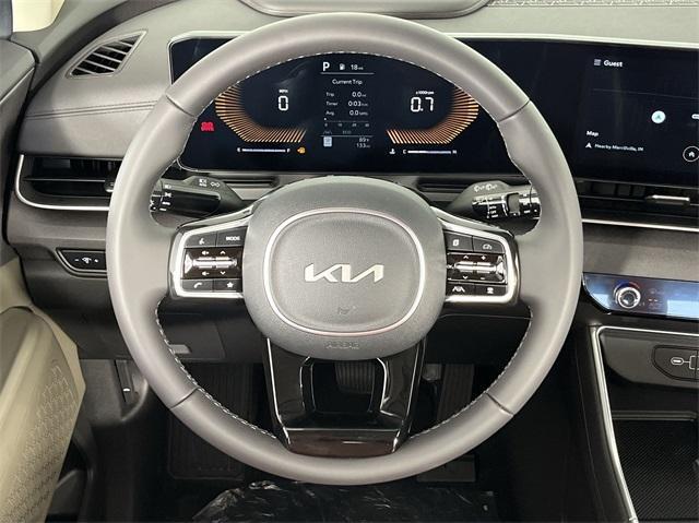 new 2025 Kia Carnival car, priced at $50,145