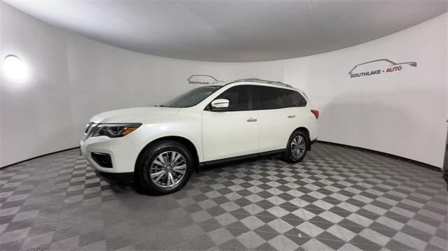 used 2020 Nissan Pathfinder car, priced at $22,497