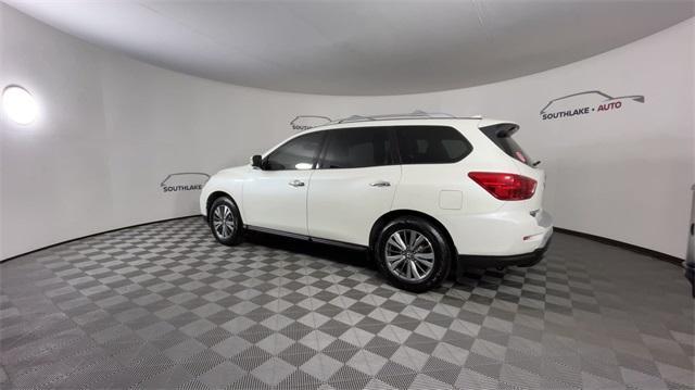 used 2020 Nissan Pathfinder car, priced at $22,497